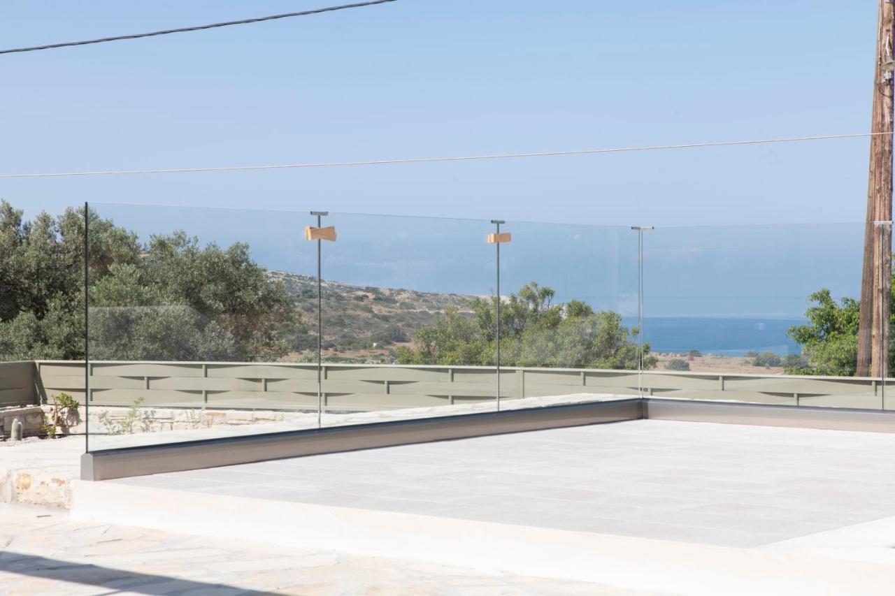 Aeonios Luxury Villa Pitsidia Eksteriør billede