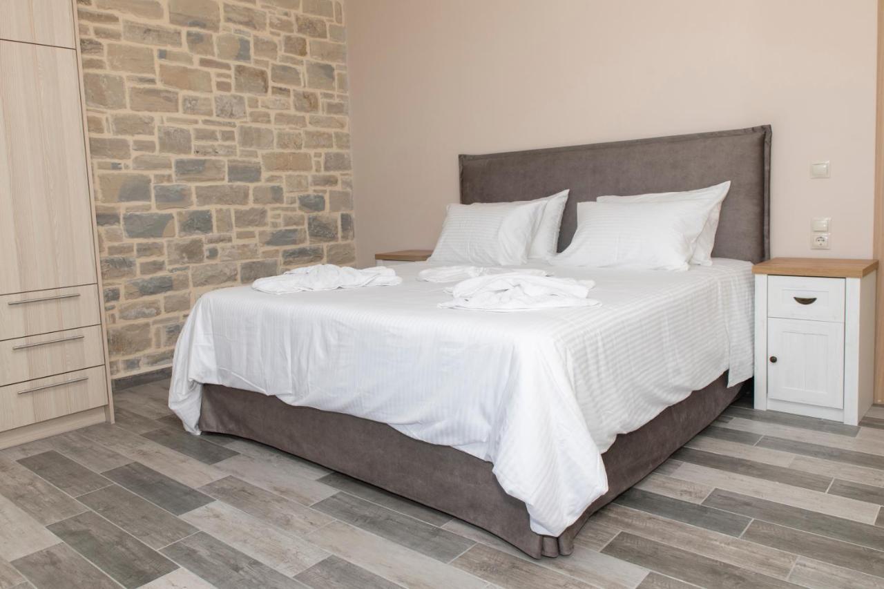 Aeonios Luxury Villa Pitsidia Eksteriør billede