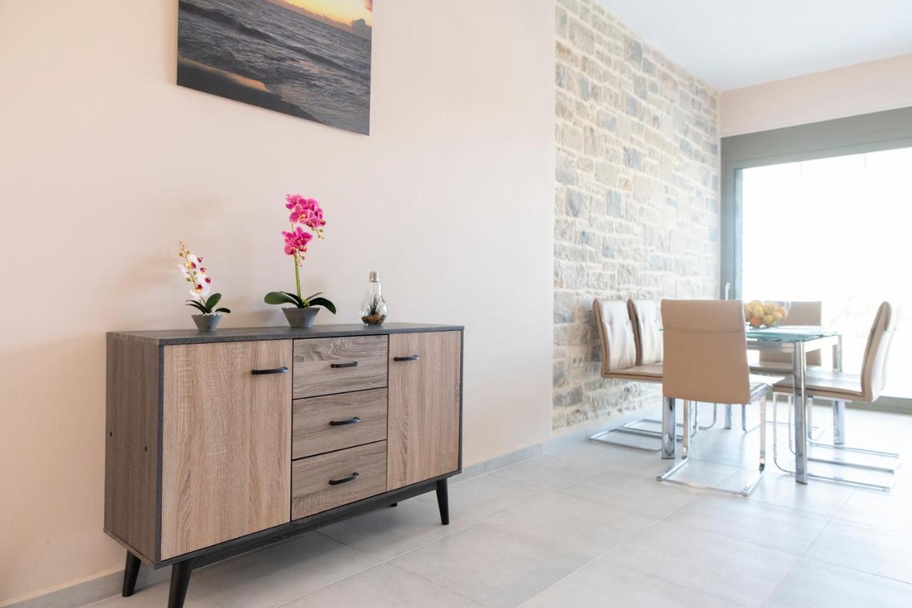 Aeonios Luxury Villa Pitsidia Eksteriør billede