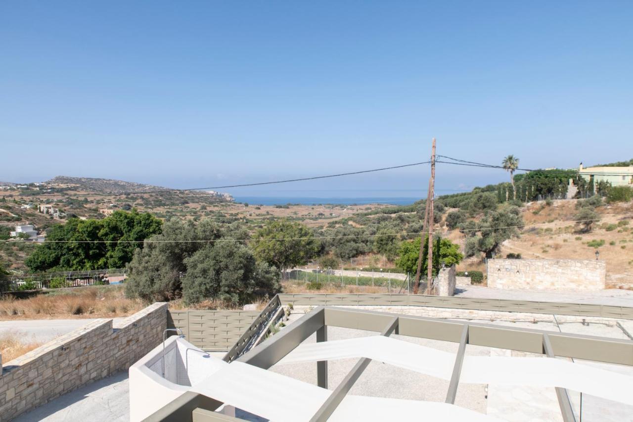 Aeonios Luxury Villa Pitsidia Eksteriør billede